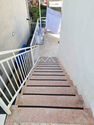 image_3.jpg
