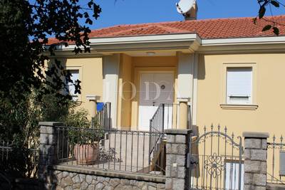 image_1.jpg