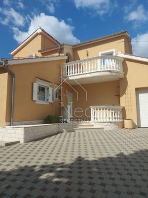 Vodice 230m2
