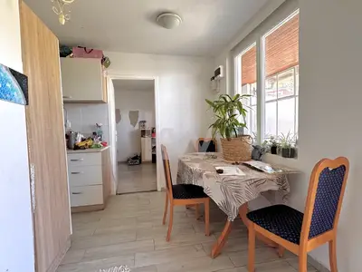 image_1.jpg
