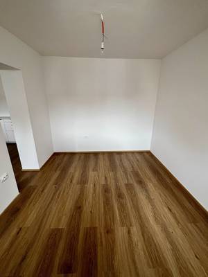 image_4.jpg