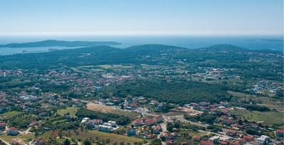 Veli vrh 1.299m2