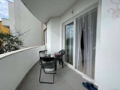 image_1.jpg