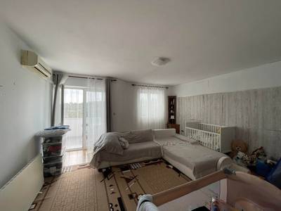image_3.jpg