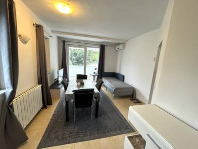 image_2.jpg