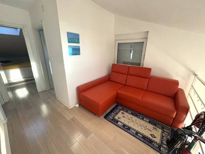 image_2.jpg