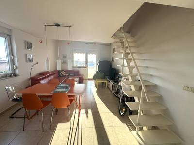 image_4.jpg