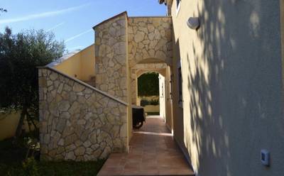image_3.jpg