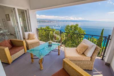 Stanovanje Opatija - Centar, Opatija, 220m2