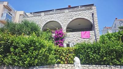 image_1.jpg