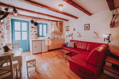 Preko 220m2