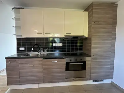 image_2.jpg