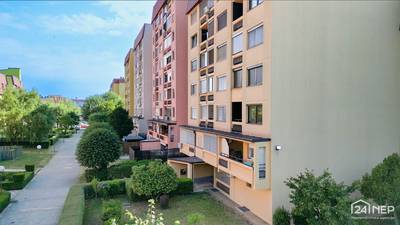 image_1.jpg