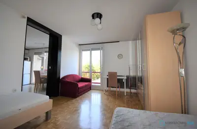 image_3.jpg