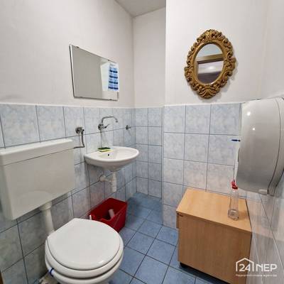image_3.jpg