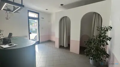 image_1.jpg