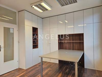 Poslovni prostor Sukoišan, Split, 65,20m2