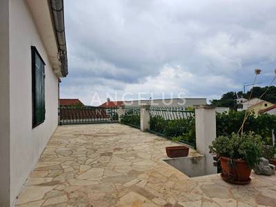 image_2.jpg