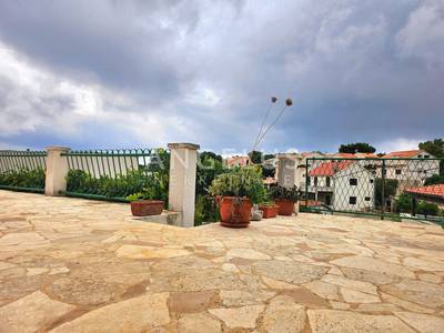 image_4.jpg