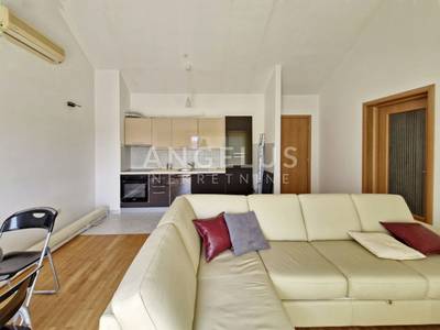 Hrvaška, Dubrovnik, Gruž - Oddamo dvosobni apartma s parkirnim mestom