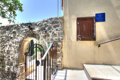 image_2.jpg