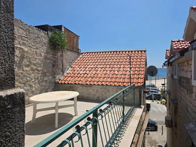 image_2.jpg
