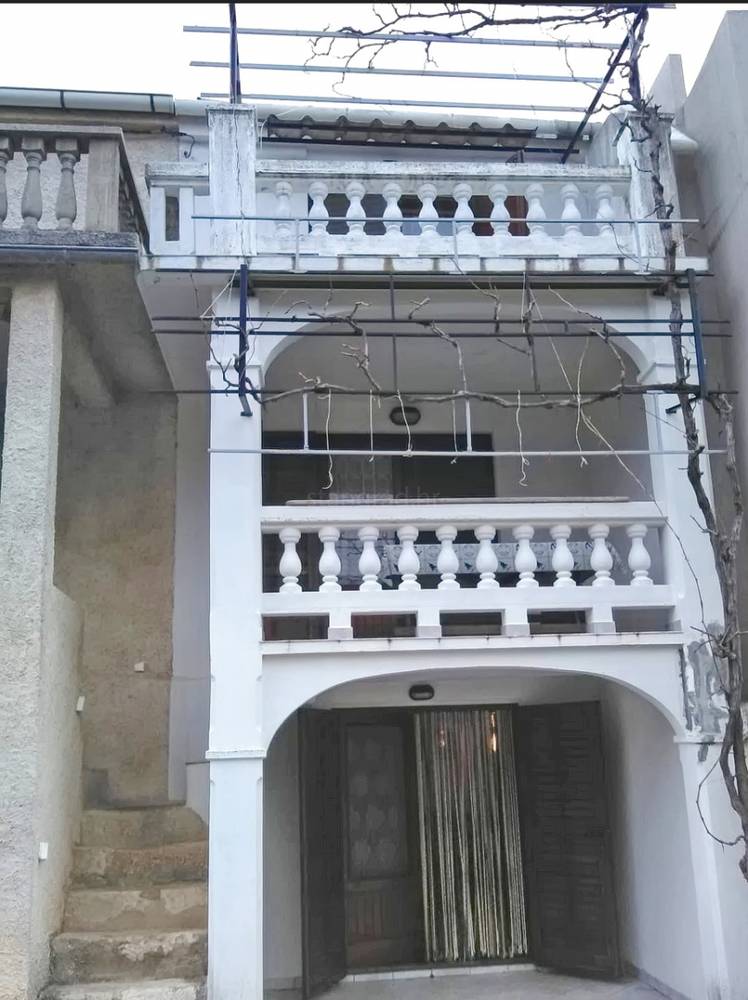 image_1.jpg