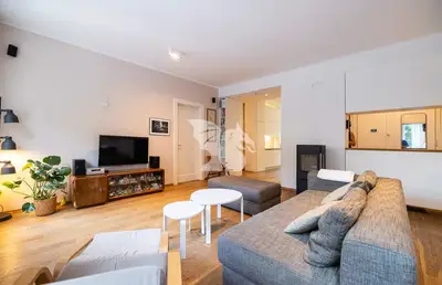 image_2.jpg