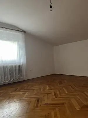 image_4.jpg