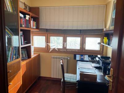 image_3.jpg