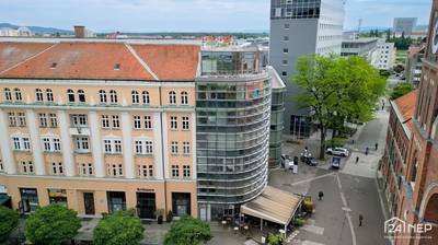 image_1.jpg