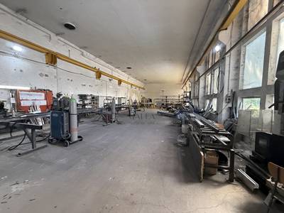 POSLOVNA CONA TEZNO, MARIBOR - ODDAJA PROIZVODNE HALE